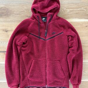 Nike Tech Fleece Sherpa Icon Windrunner Jacket Red AQ2767-677 Mens Size Small